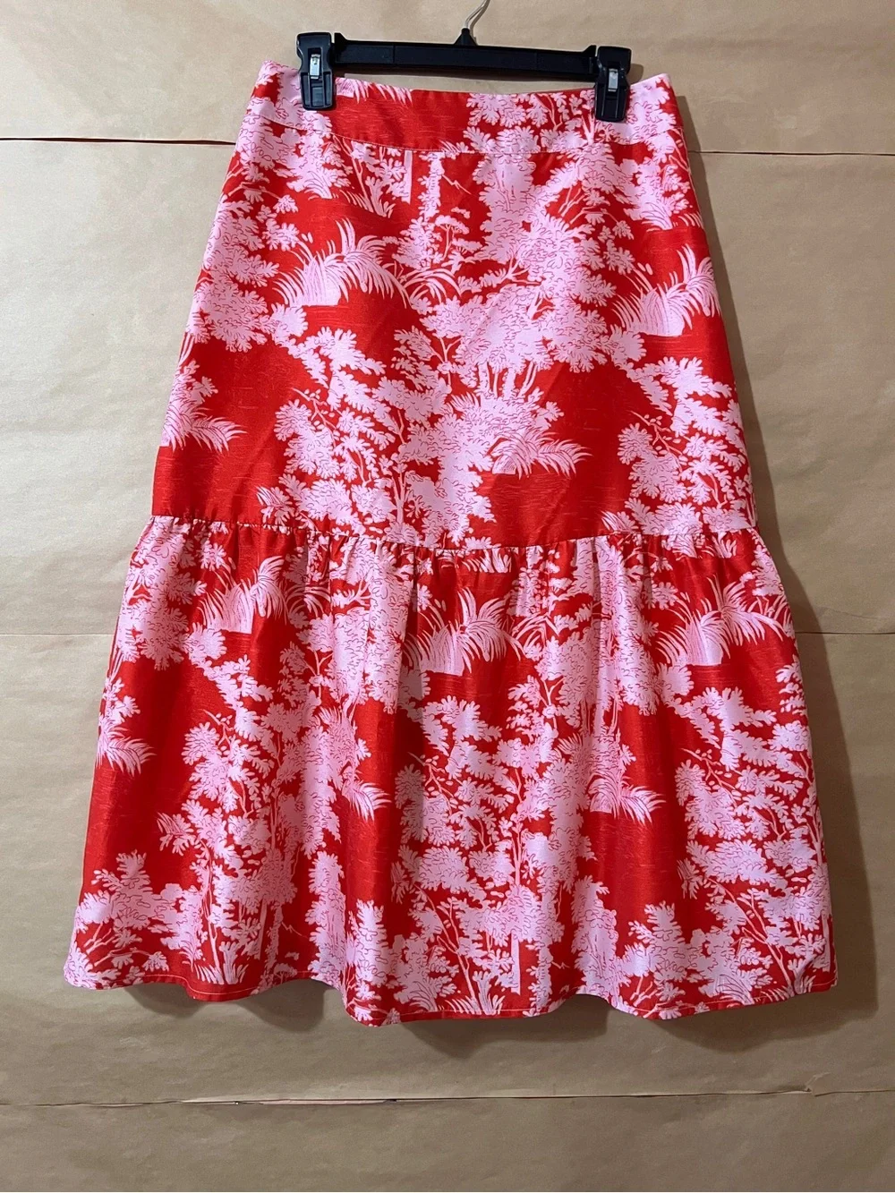 Tuckernuck | Scarlet Toile Emilie Midi Skirt Tiered Floral Red Pink Size M
